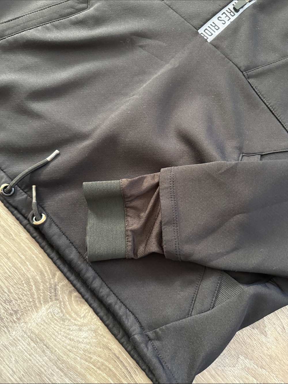 Apres Ride Pullover - Picture 2 of 9